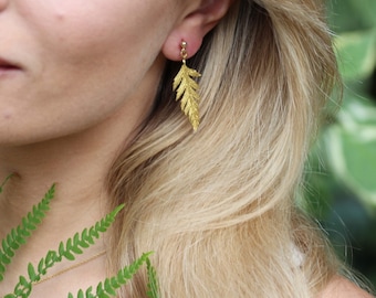 Fern earrings, Leaf dangle earrings, Nature-inspired brass jewelry, Botanical gifts for wife, Fall jewelry inspired by plants