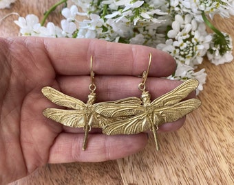 Dragonfly Earrings statement jewelry made of brass , Damselfly dangle earrings, Flying insect jewellery, Eye-catching entomologist gift idea