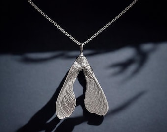 Silver samara Maple seed necklace, Plant pendant gift for her, Unique natural jewelry, Botanical gift for her, Nature lover jewelry
