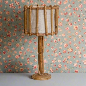 Palo Table Lamp in Rattan Pole Bamboo Shade, Vintage Style, Living Room, Bedroom Table Lamps