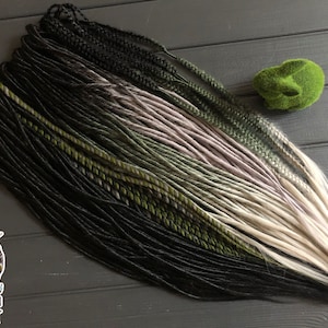 5 DE - 70 DE rastas sintéticas de doble extremo rastas negras, ombre negro-gris claro, rastas negro-verde-gris y trenzas senegales