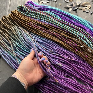 Extensiones de rastas sintéticas finas retorcidas + trenzas + senegaleses ombré marrón-azul-violeta, marrón liso, conjunto completo, estilo vikingo