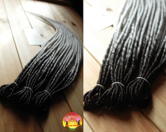 5 DE - 70 DE synthetic double ended dreads black white