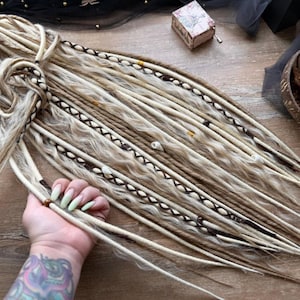 Blonde Curly Wool Dreads: Vanilla Ivory Blend DE Set & Shell Beads, Boho Style