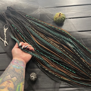 Synthetic dreadlocks thin twisted + fistail braids natural black dark brown black-green forest ombre black-brown cinnamon beads as a gift