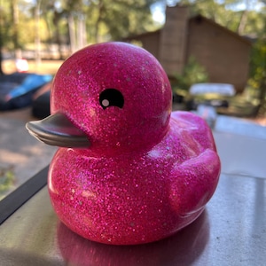 LED light up duck-New GLITTER PINK-7 inch-remote and batteries included