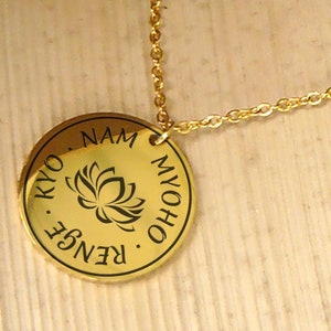 Nam Myoho Renge Kyo Spiritual Jewelry Laser engraved  Buddhist Necklace  Renge SGI Diamoku Buddhist Mantra Pendant men Gift Silver Gold