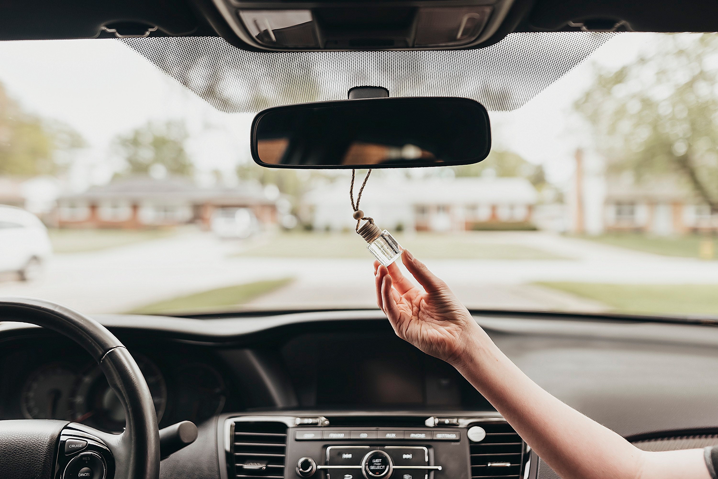 Hanging Car Air Freshener Diffusers – Scent Szn