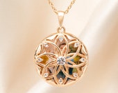 Rose Gold Locket Necklace For Her Christmas Gift- Personalized Jewelry Gift For Wedding - Custom Photo Locket - Gift For Women With Picture
