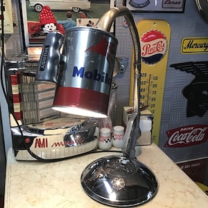 Vintage (PONTIAC) dog dish hubcap desk lamp w/ mobile oil can!