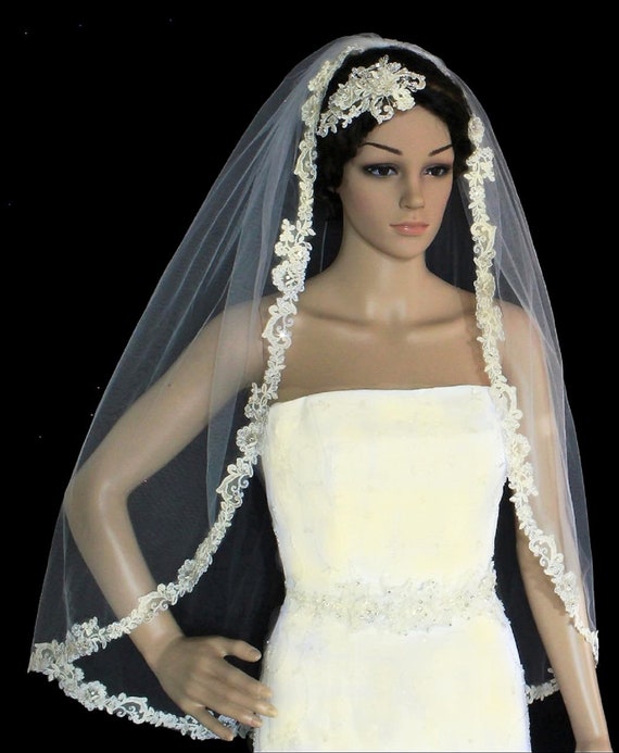 New Wedding Veil | Lace Edge Wedding Veil | Cathedral Length Wedding Veil | Fingertip Length Wedding Veil | Ivory Wedding Veil
