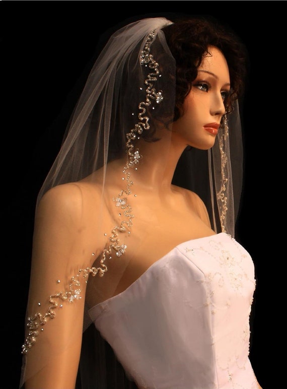 New | Wedding Veil | Silver Embroidery | Fingertip Length Veil | Pearl Edge | Crystal Edge Veil
