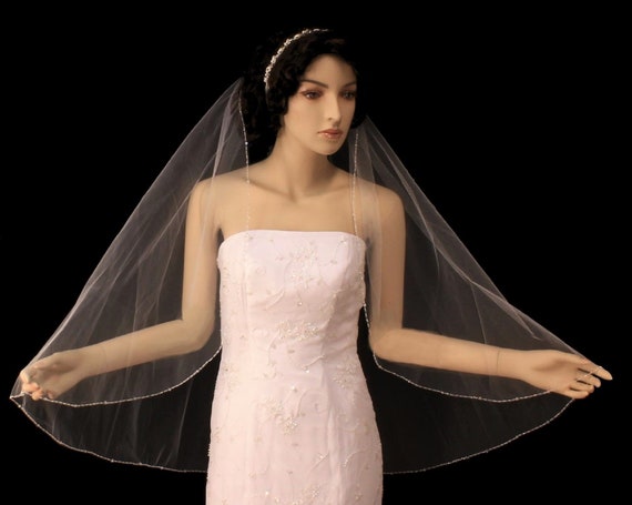 Wedding Veil | Wedding Veil with Crystals | Fingertip Length Veil | Cathedral Length Veil | Crystal Edge Veil