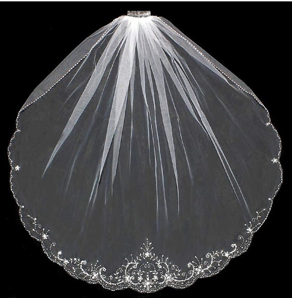 Wedding Veil | Cathedral Length Veil | Scalloped Edge Veil | Wedding Veil with Crystal
