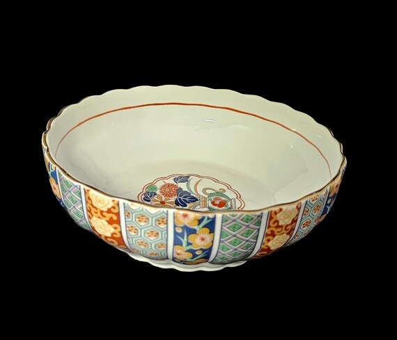 Imari Fan Bowl, Colorful Decorative Serving Dish
