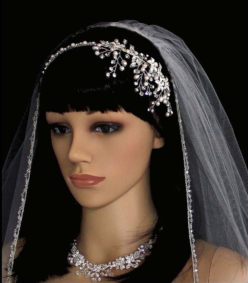 Floral Design Side Band Tiara