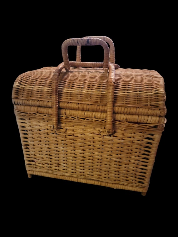 Vintage Picnic Basket | Large Picnic Basket | Wic… - image 3