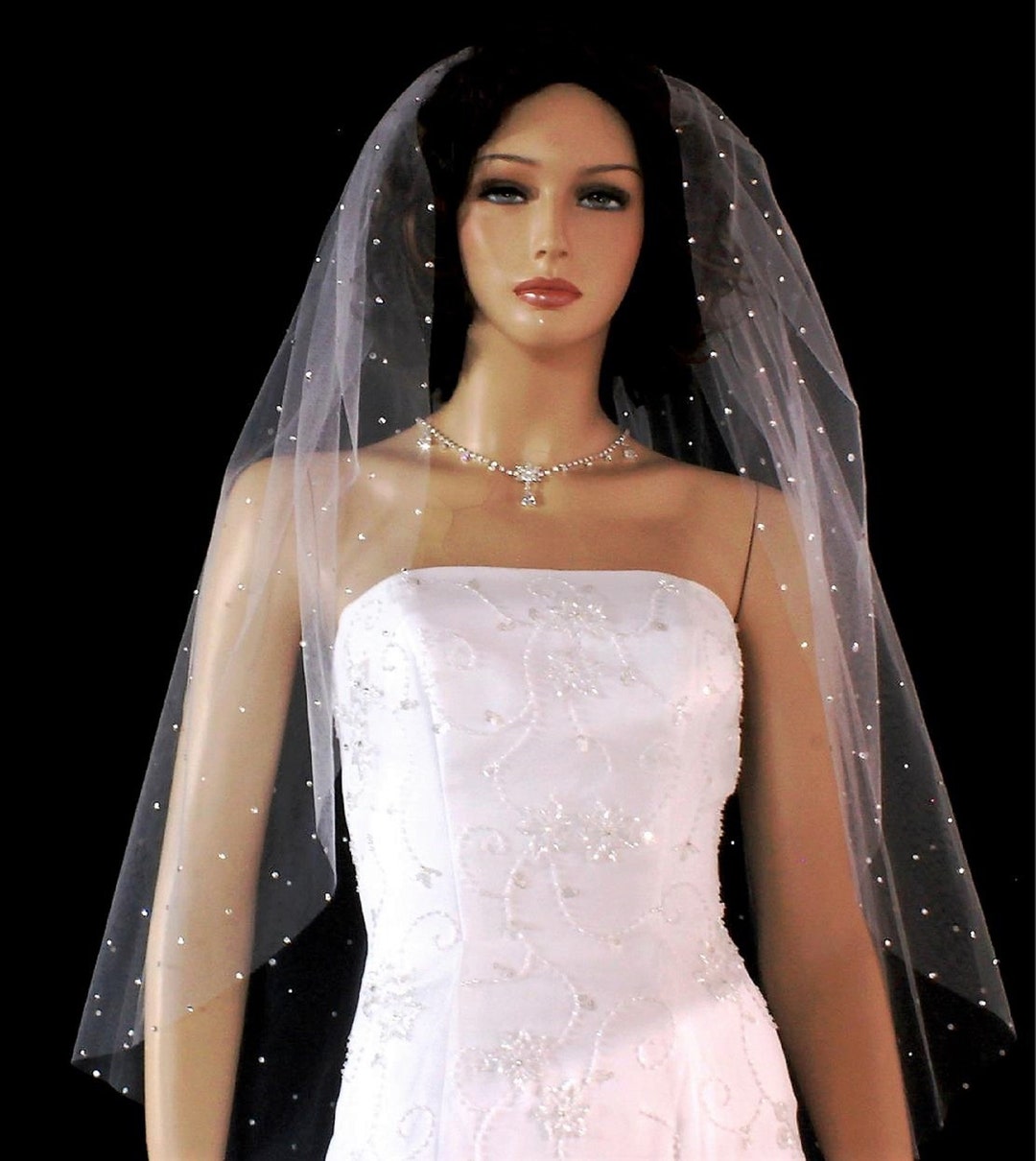 Swarovski Rhinestone Wedding Veil: Double Layer Fingertip  display picture 1