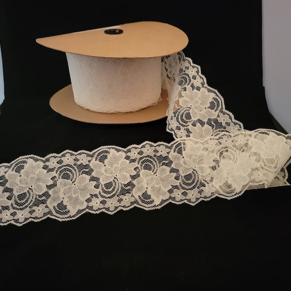 Ivory Lace | Lace by the Yard | Bridal Lace | Lace for a Wedding | 4 Inch Wide Lace