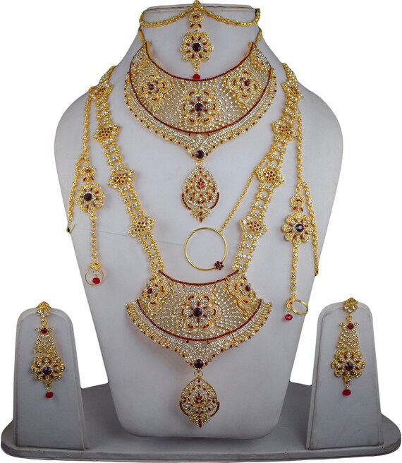 maroon necklace set