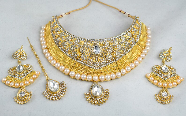 Indian White Bridal Pearl Bollywood Wedding Stylish Jewelry Gold Plated Diamond Zircon White Kundan Necklace Earrings With Maangtikka White