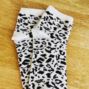 White Leopard Ankle Socks | Recycled Cotton/Nylon Blend