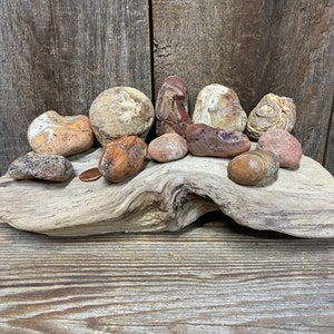Banded Agates - Rough River Tumbled - Mixed Sizes