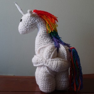 Unique - Unicorn Amish Puzzle Ball