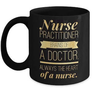 Krankenschwester Praktiker Becher |  Krankenschwester Praktiker Geschenke | NP Graduierung Geburtstag Weihnachten Ruhestand schwarz Kaffeetasse | Herz der Krankenschwester