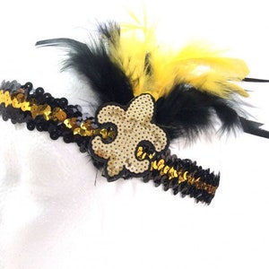 Banda de sombrero de diadema de plumas de lentejuelas de flor de lis negra y dorada, regreso a la escuela, colores de santo, orgullo del equipo!!! Nueva Orleans, NOLA!!!