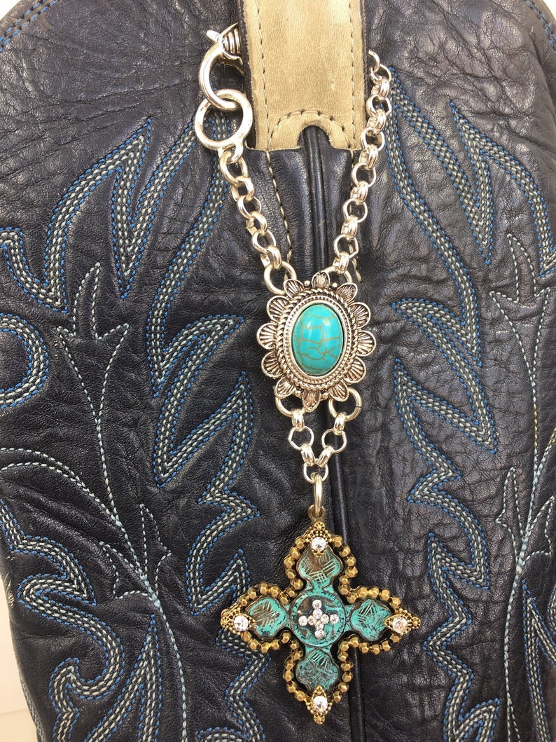 2-TONE gold /& silver Metal Chain Lobster Clasp 2Pc Cross Boot Loop Jewelry Line Dancing,Rodeos Oval Turquoise dyed stone Pull Up Strap