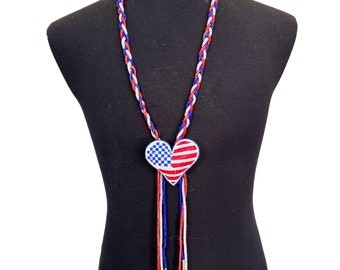 VS hartvlag kristal gevlochten (gevlochten) koord lariat ketting, verstelbaar! 3-strengs, 250-jarig jubileum, parades, feesten, showtrots! Ga stemmen