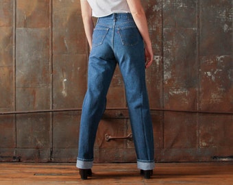 33 X 28 Levis Jeans Etsy