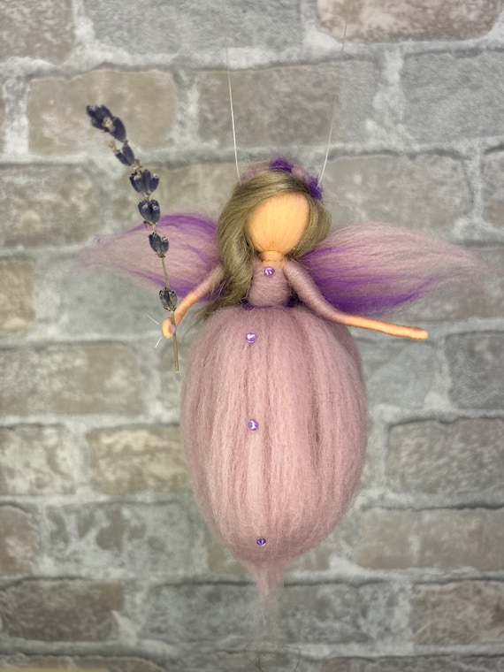 Lavendelelfe, Entspannung, Fee, Elfe, Filz, Waldorf, Geschenk, Kinder, inneres Kind, Kinder der neuen Zeit, einzigartiges, Spirituelle Deko