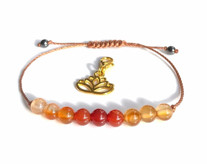 Ombré Carnelian Bracelet. Minimalistic Bracelet. Sacral Chakra. Confidence. Energy. Joy. Creativity. Motivation. Natural Colour Gemstones