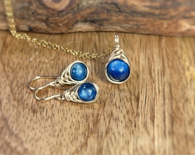 Kyanite Necklace and Earrings Gift Set. Plaited Style. Sterling Silver, Gold/Rose Gold. Incl Gift Wrap & Gift Box. High Vibrational Energy.