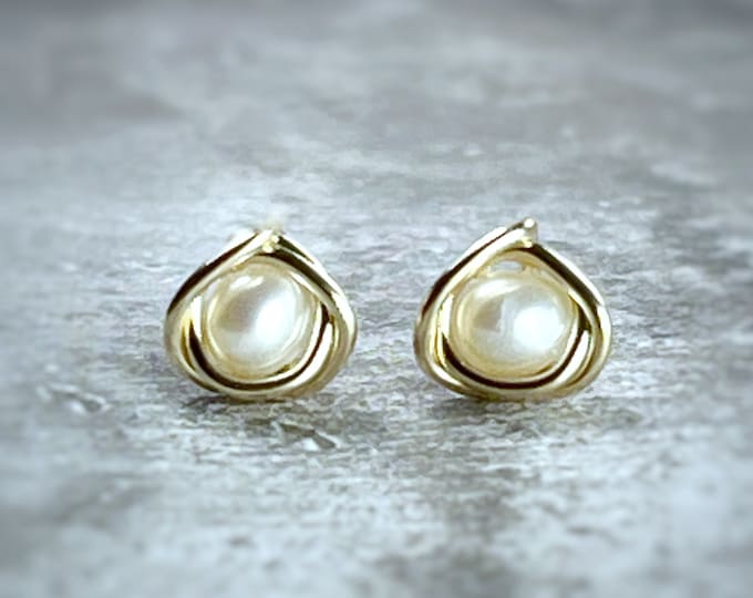 Pearl Stud Earrings. Sterling Silver. Gold/Rose Gold Filled. Incl Gift Box & Info Gift Card. Pearl Earrings. June Birthstone. Wedding Gifts