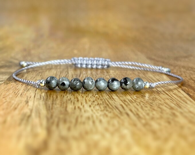 Larkivite Labradorite Bracelet. Skinny. Black Moonstone. Intuition, Meditation. Grounding Crystals. Protection. Earth Energy Connection.