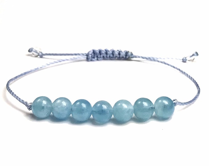 AA Grade Aquamarine Bracelet. Minimalistic Bracelet. Courage. Happiness. Youth. Strength. Calming. Pregnancy Protection. Throat Chakra.