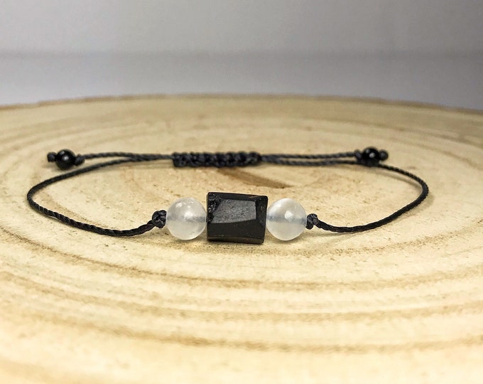 Selenite & Raw Black Tourmaline Bracelet. Presentation Card. Selenite. Empath Protection. Positivity. Purification. Meditation. Peace.