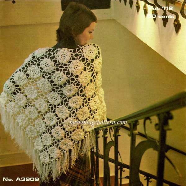 Vintage triangle flower shawl crochet pattern in PDF instant download version , PDF downloadable