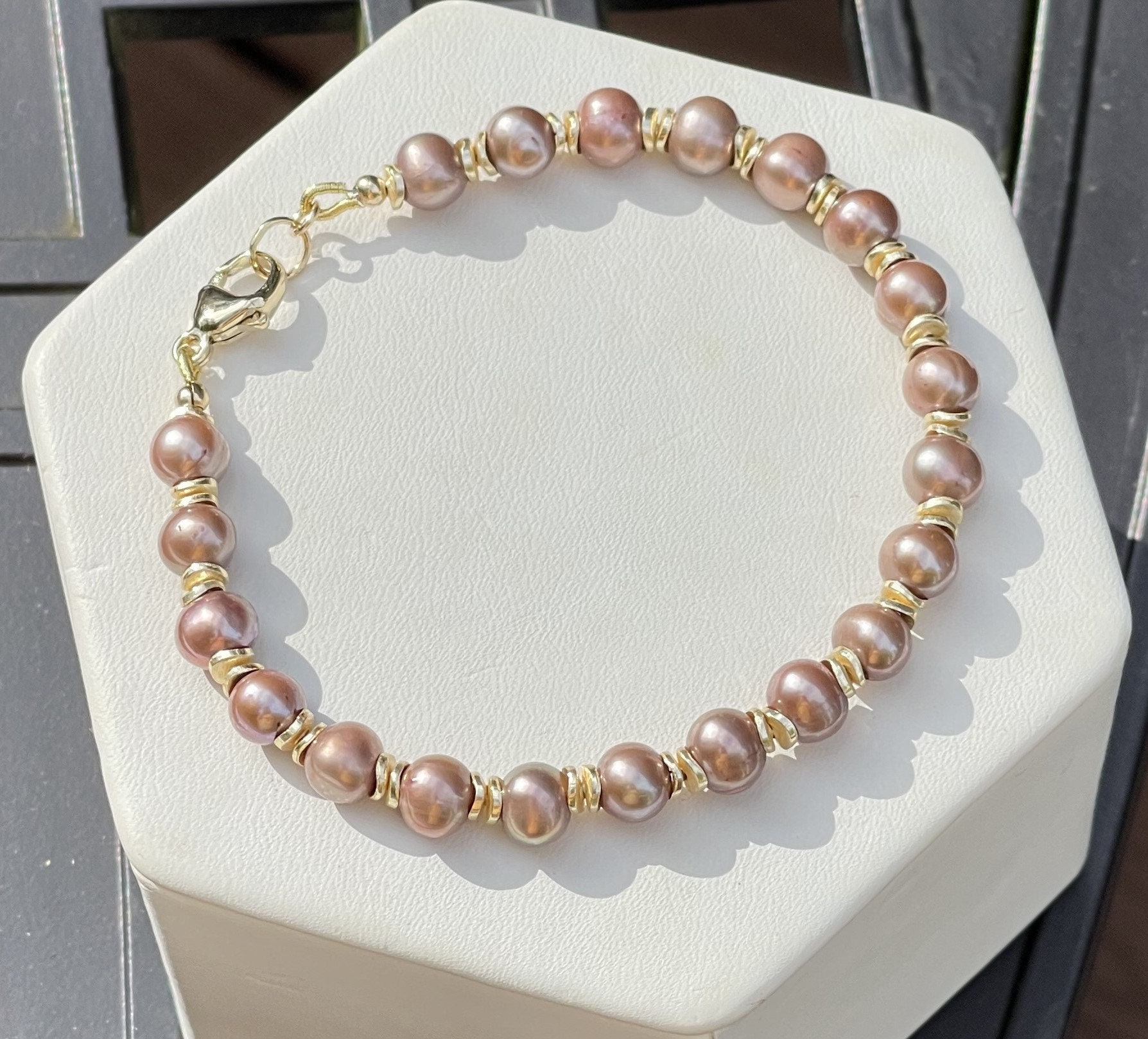 Pearl Bracelet Mauve and Gold