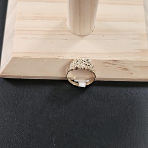 10k gold ring size 9