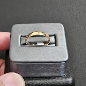 14k gold ring size 8