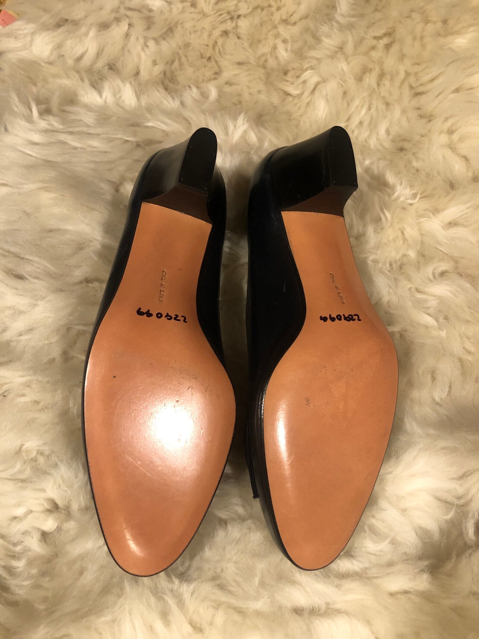 used salvatore ferragamo women's shoes
