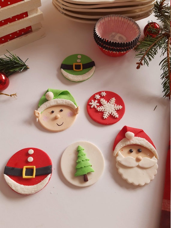 Décorations De Gâteau De Noël - 12 Pièces (Père Noël, Sapin, Bonhomme De Neige…), Pour Cupcakes Et Desserts - 10