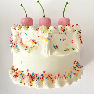 White fake cake, cake wall hanging, cake wall decorations, 6 inch