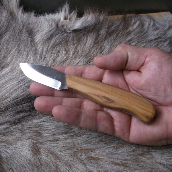 Hand crafted, Model 'Long', small tourist knife, neck knife, edc knife