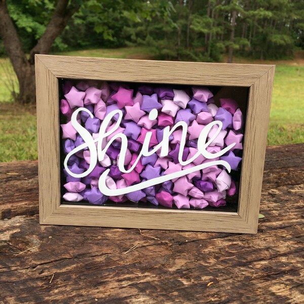 Origami Shadow Box-Origami kunst-Shadow Box Art-inspirerende kunst-paars Home Decor-Origami sterren-Childrens Decor-kind cadeau idee-unieke Gift