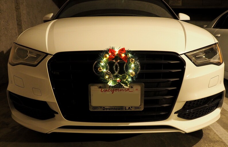Handcrafted Mini Car Holiday Christmas Wreaths With LED Lights Etsy